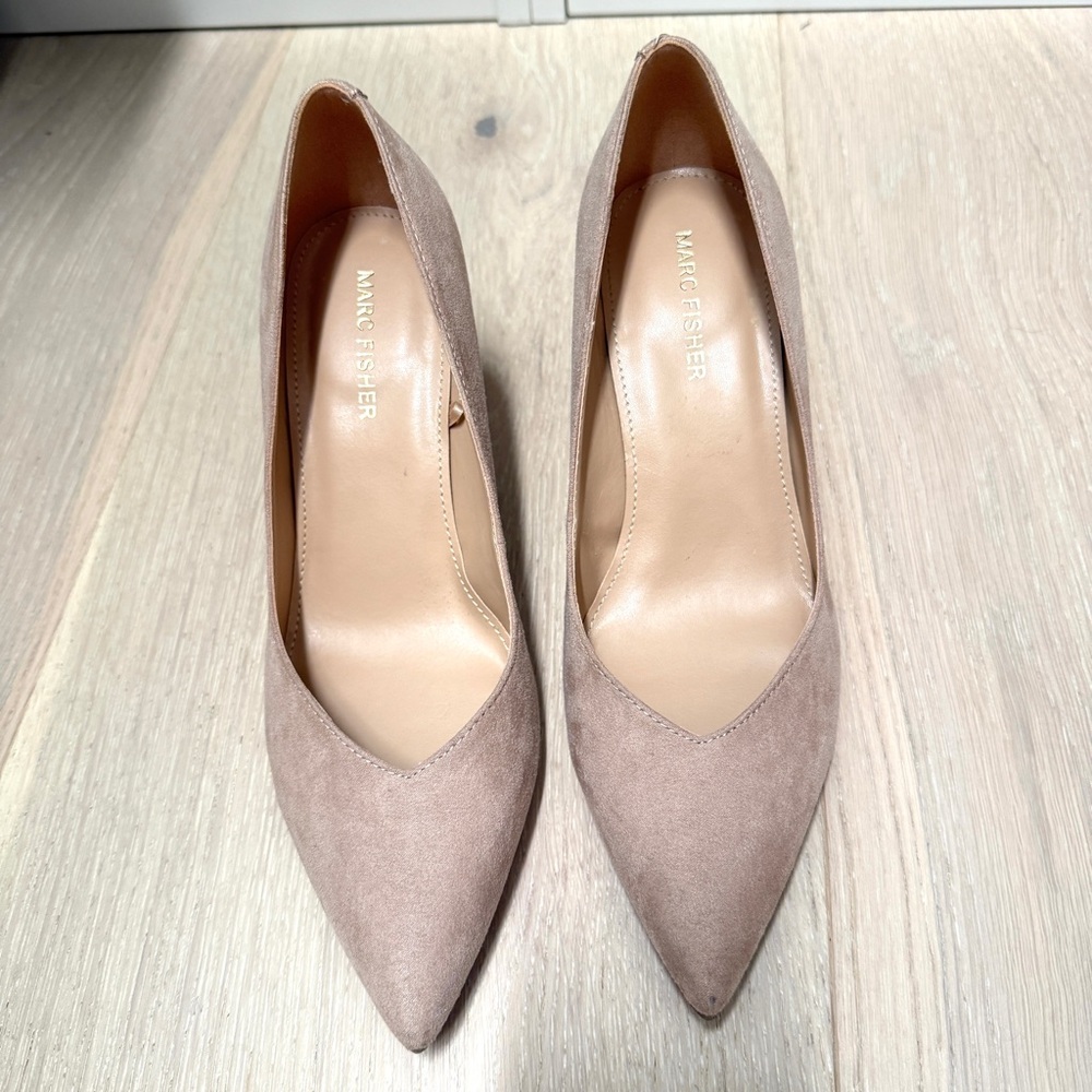 Marc Fisher Women's Beige Suede Heels
